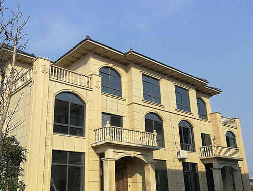 仿石漆仿石層抗水性良好，穩(wěn)定著色，不發(fā)白，無色差